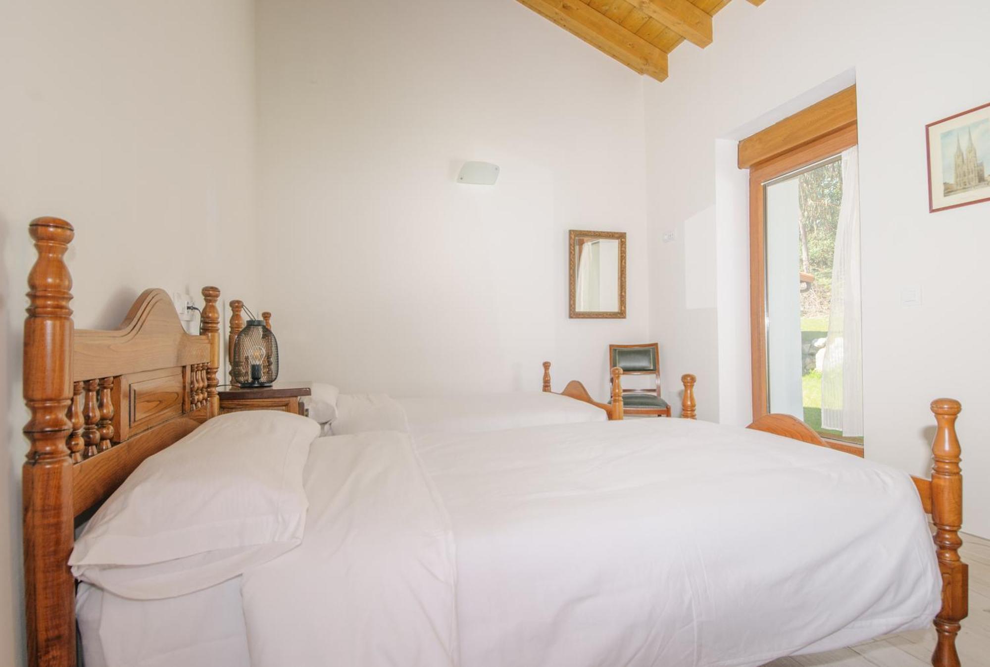 Apartamentos Rurales Las Garzas De Oyambre San Vicente De La Barquera Pokoj fotografie